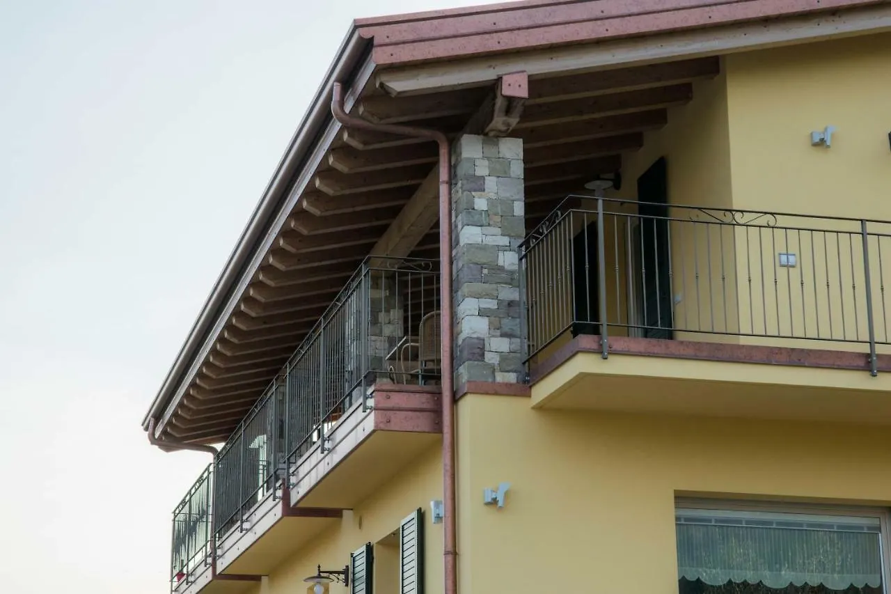 Apartment Alle Vignole Garda